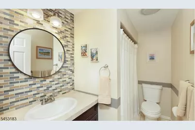 100 Mali Dr, North Plainfield, NJ 07062 - Photo 20