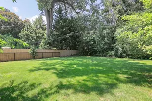 100 Mali Dr, North Plainfield, NJ 07062 - Photo 30
