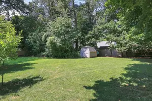 100 Mali Dr, North Plainfield, NJ 07062 - Photo 40