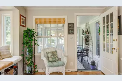 100 Mali Dr, North Plainfield, NJ 07062 - Photo 12