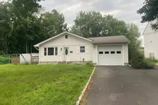 263 Colonial Pl, Plainfield, NJ 07062 - Photo 1