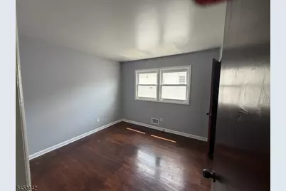 1110 Bower St, Linden, NJ 07036 - Photo 14