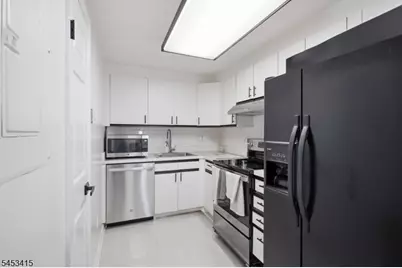 446 Passaic St #4H, Hackensack, NJ 07601 - Photo 6