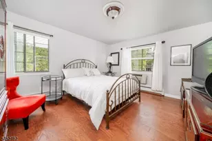 1G Avon Ct, Chatham Township, NJ 07928 - Photo 4