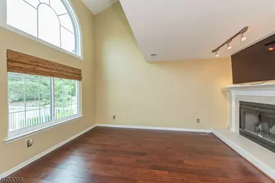8 Ashley Court #8, Bedminster Township, NJ 07921 - Photo 6