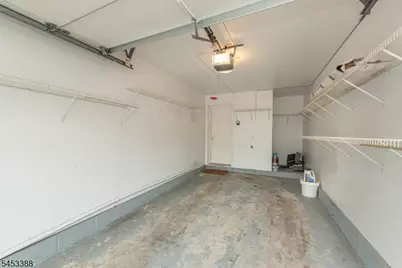 8 Ashley Court #8, Bedminster Township, NJ 07921 - Photo 28