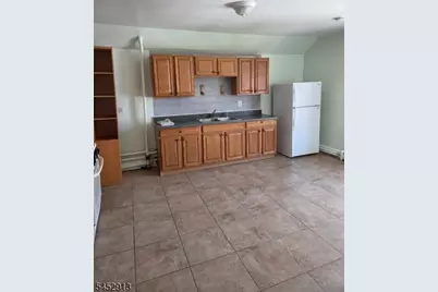 818 Madison Ave #3, Paterson, NJ 07501 - Photo 2