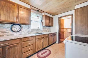 725 Sayre Ave, Phillipsburg, NJ 08865 - Photo 8