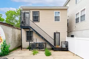 502 S 18th St, Newark, NJ 07103 - Photo 24