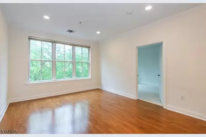 545 Morris Ave #213, Summit, NJ 07901 - Photo 8