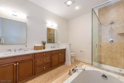 545 Morris Ave #213, Summit, NJ 07901 - Photo 14