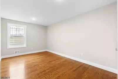 806 2nd Ave, Elizabeth, NJ 07202 - Photo 12