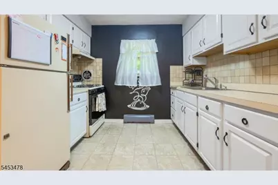 37 Espy Rd #6B, Caldwell, NJ 07006 - Photo 10