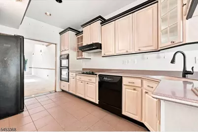 162 Richmond Rd, West Milford, NJ 07480 - Photo 10