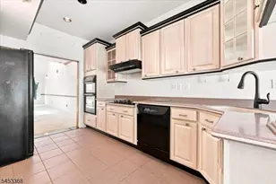 162 Richmond Rd, West Milford, NJ 07480 - Photo 10