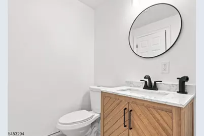 1024 Laura St, Elizabeth, NJ 07201 - Photo 10