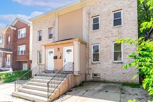 1024 Laura St, Elizabeth, NJ 07201 - Photo 2