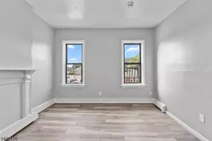 9 Monroe St, Passaic, NJ 07055 - Photo 2
