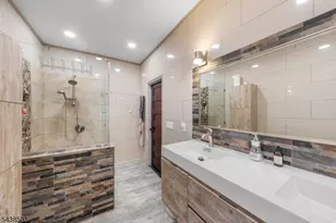 43 Brighton Ave, East Orange, NJ 07017 - Photo 18