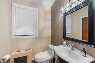 43 Brighton Ave, East Orange, NJ 07017 - Photo 14