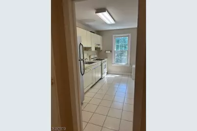 390 Morris Ave #20, Summit, NJ 07901 - Photo 4