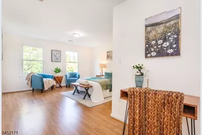 54 S Maple Ave #D, East Orange, NJ 07018 - Photo 12