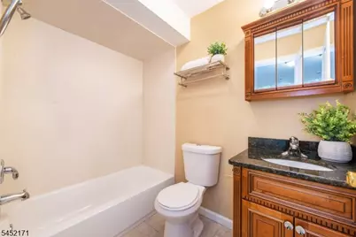54 S Maple Ave #D, East Orange, NJ 07018 - Photo 16