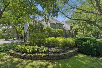 15 Copper Vail Ct, Montgomery Township, NJ 08540 - Photo 1