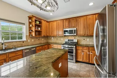 44 King George Rd, Green Brook Township, NJ 08812 - Photo 14