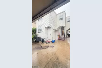 228 Elm St, Newark, NJ 07105 - Photo 4