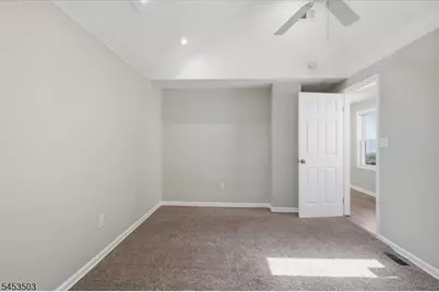 211 S 8th Ave, Manville, NJ 08835 - Photo 26