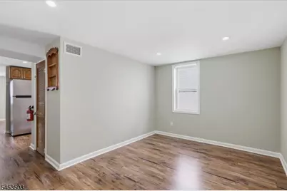 211 S 8th Ave, Manville, NJ 08835 - Photo 12
