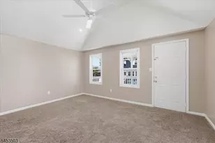 211 S 8th Ave, Manville, NJ 08835 - Photo 16