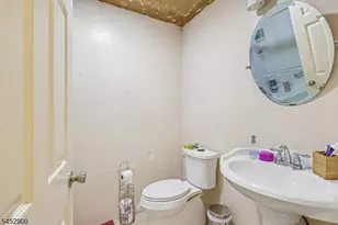 22 Hecker St, Newark, NJ 07103 - Photo 18