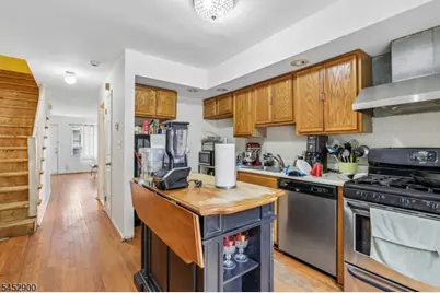 22 Hecker St #22, Newark, NJ 07103 - Photo 12