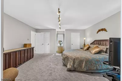 26 Coppola Ct, Clifton, NJ 07013 - Photo 26