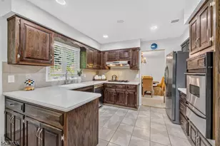 26 Coppola Ct, Clifton, NJ 07013 - Photo 12