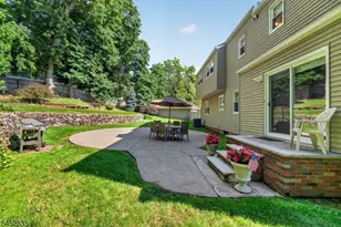 26 Coppola Ct, Clifton, NJ 07013 - Photo 38
