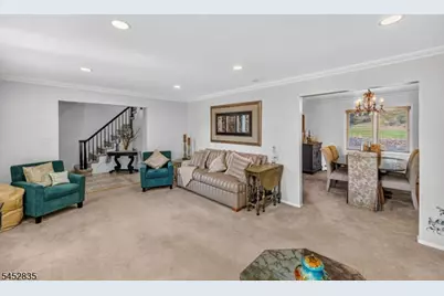 26 Coppola Ct, Clifton, NJ 07013 - Photo 8