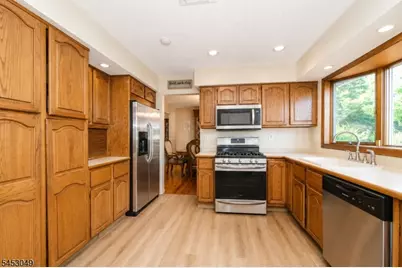 472 Summit Rd, Mountainside, NJ 07092 - Photo 14