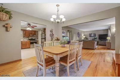 36 Maple Lake Rd, Kinnelon, NJ 07405 - Photo 4