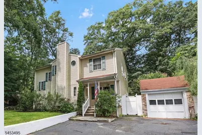 36 Maple Lake Rd, Kinnelon, NJ 07405 - Photo 2