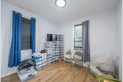484 Prospect St, East Orange, NJ 07017 - Photo 14