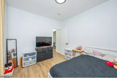 484 Prospect St, East Orange, NJ 07017 - Photo 16