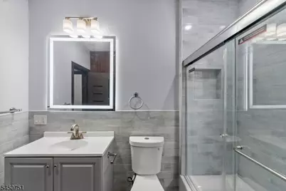 100 Atlantic St, Jersey City, NJ 07304 - Photo 34