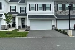 3 Myers Ter, Morris Plains, NJ 07950 - Photo 2