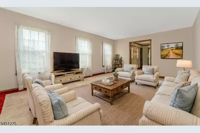 2 Wildwood Court, Raritan Township, NJ 08822 - Photo 4