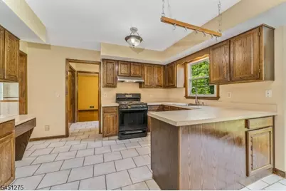 2 Wildwood Court, Raritan Township, NJ 08822 - Photo 12