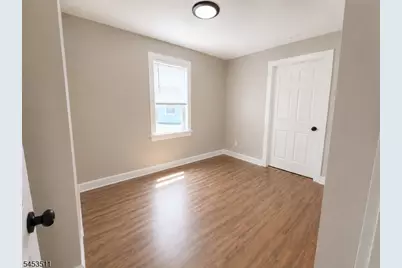 52 Park Ave, Flemington, NJ 08822 - Photo 8