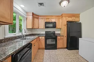 135 B Mine Brook Rd, Bernardsville, NJ 07924 - Photo 8
